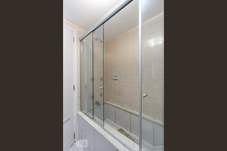 Banheiro Suíte de apartamento para alugar com 2 quartos, 87m² em Barra da Tijuca, Rio de Janeiro