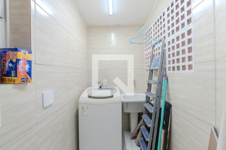 Apartamento à venda com 60m², 2 quartos e 1 vagaCozinha e Área de Serviço