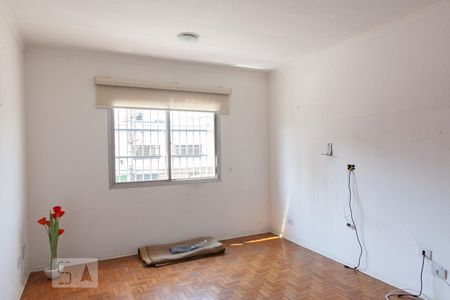 Sala de apartamento para alugar com 2 quartos, 69m² em Vila Santa Catarina, São Paulo