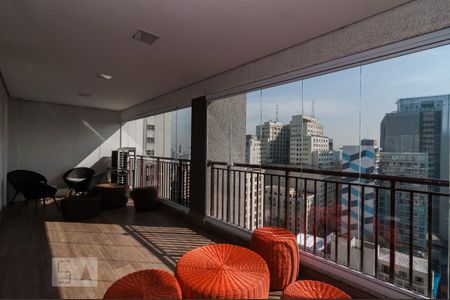 Studio para alugar com 30m², 1 quarto e sem vaga Studio para alugar com 30m², 1 quarto e sem vagaÁrea comum - Salão de festas