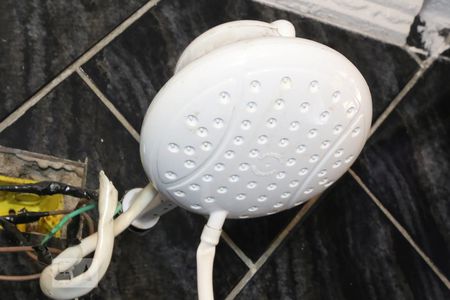 Casa à venda com 200m², 3 quartos e 3 vagasBanheiro da suíte