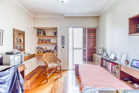 Apartamento para alugar com 175m², 3 quartos e 2 vagas Apartamento para alugar com 175m², 3 quartos e 2 vagasTerceiro dormitório
