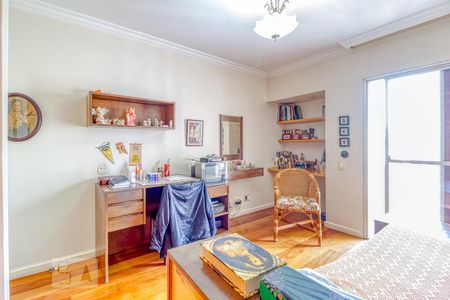 Apartamento para alugar com 175m², 3 quartos e 2 vagas Apartamento para alugar com 175m², 3 quartos e 2 vagasTerceiro dormitório