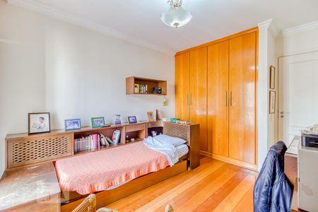 Apartamento para alugar com 175m², 3 quartos e 2 vagas Apartamento para alugar com 175m², 3 quartos e 2 vagasTerceiro dormitório