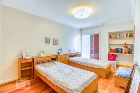 Apartamento para alugar com 175m², 3 quartos e 2 vagas Apartamento para alugar com 175m², 3 quartos e 2 vagasSegundo dormitório