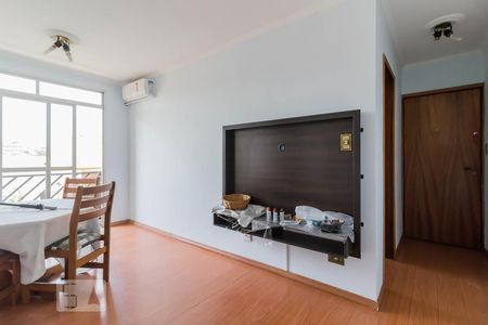 Sala de apartamento para alugar com 2 quartos, 63m² em Jardim Bom Clima, Guarulhos