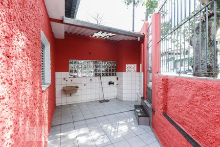 Casa para alugar com 60m², 2 quartos e sem vagaQuintal/Área de serviço 