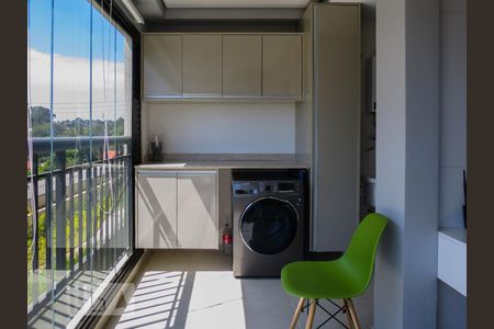 Varanda e Área de Serviço de apartamento para alugar com 1 quarto, 42m² em Parque Continental, Osasco