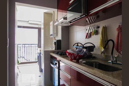 Cozinha e Área de Serviço de apartamento para alugar com 1 quarto, 42m² em Parque Continental, Osasco
