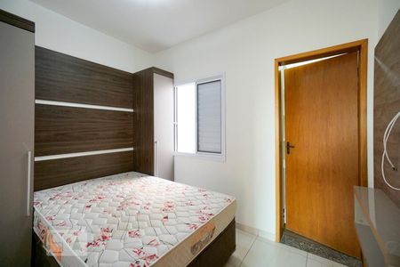Quarto 2 de casa de condomínio para alugar com 2 quartos, 52m² em Penha de França, São Paulo
