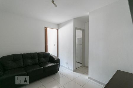 Sala de kitnet/studio para alugar com 1 quarto, 30m² em Liberdade, São Paulo