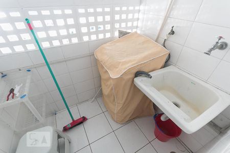 Área de serviço de kitnet/studio para alugar com 1 quarto, 30m² em Liberdade, São Paulo