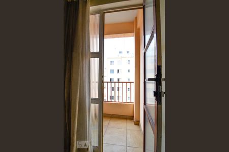 Apartamento à venda com 43m², 1 quarto e sem vagaSacada