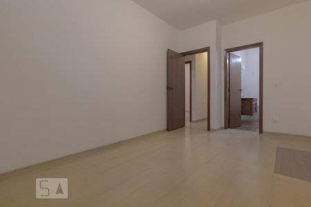 Casa à venda com 170m², 3 quartos e 3 vagasQuarto Suíte