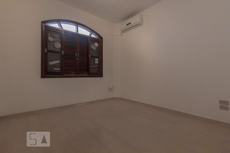 Casa à venda com 170m², 3 quartos e 3 vagasQuarto 2