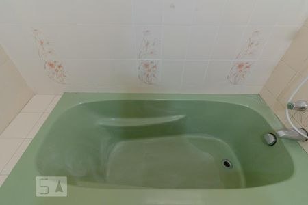 Casa à venda com 170m², 3 quartos e 3 vagasBanheiro Suíte