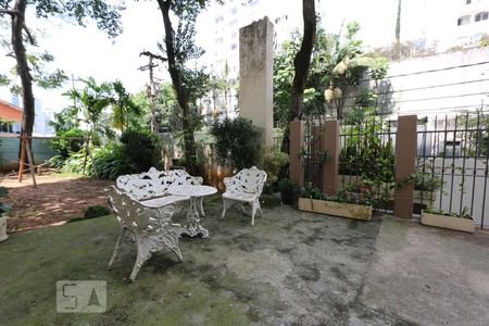 Apartamento para alugar com 52m², 2 quartos e 1 vagaarea externa