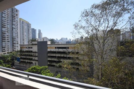 Varanda de apartamento para alugar com 3 quartos, 62m² em Vila Andrade, São Paulo