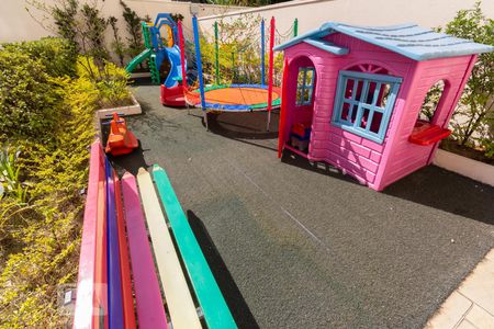 Apartamento para alugar com 76m², 2 quartos e 2 vagasÁrea Comum Playground