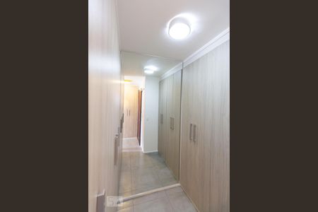 Quarto 2 Closet de apartamento para alugar com 2 quartos, 76m² em Barra Funda, São Paulo