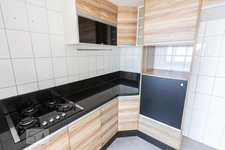 Apartamento para alugar com 76m², 2 quartos e 2 vagasCozinha