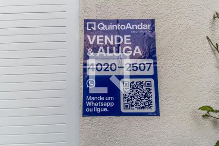 Casa de condomínio à venda com 350m², 4 quartos e 6 vagasPlaca