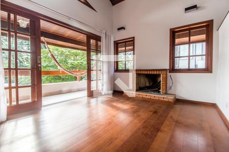 Casa de condomínio à venda com 350m², 4 quartos e 6 vagasSala 2