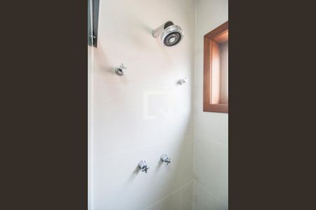 Casa de condomínio à venda com 350m², 4 quartos e 6 vagasBanheiro