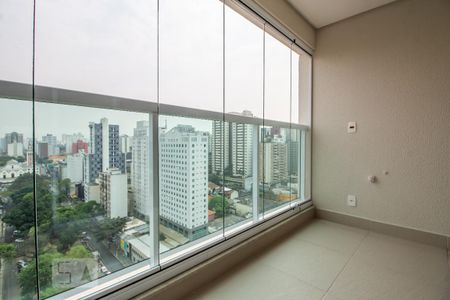Varanda de kitnet/studio para alugar com 1 quarto, 35m² em Pinheiros, São Paulo