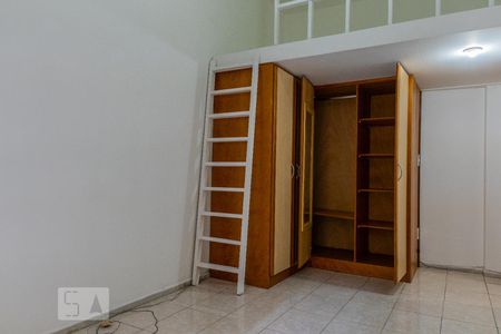 Sala de kitnet/studio para alugar com 1 quarto, 28m² em Glória, Rio de Janeiro