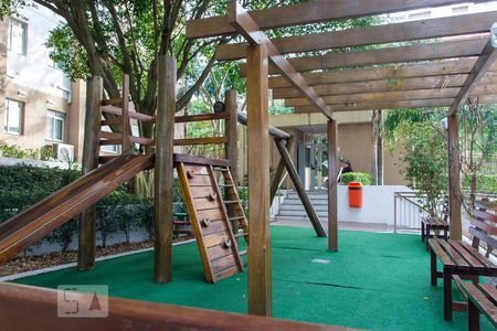 Apartamento à venda com 67m², 2 quartos e 1 vagaÁrea Comum - Playground