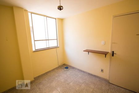 Quarto 2 de apartamento para alugar com 2 quartos, 70m² em Santa Rosa, Niterói