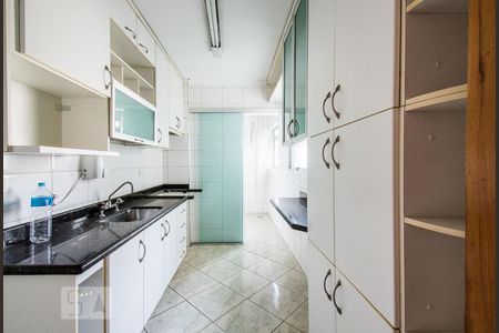 Apartamento à venda com 73m², 2 quartos e 1 vagaCozinha