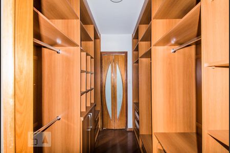 Apartamento à venda com 73m², 2 quartos e 1 vagaCloset da Suíte