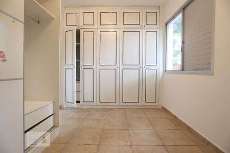 Quarto 1 de apartamento para alugar com 2 quartos, 65m² em Jardim Ester, São Paulo
