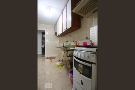 Apartamento para alugar com 65m², 2 quartos e 1 vagaCozinha