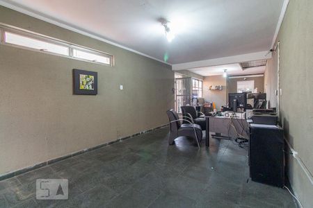 Casa à venda com 600m², 4 quartos e 4 vagasGaragem coberta