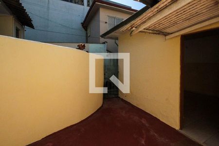 Casa para alugar com 55m², 1 quarto e sem vagaQuintal