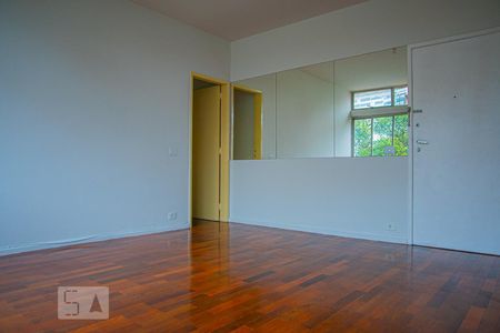 Apartamento para alugar com 102m², 3 quartos e 2 vagasSala