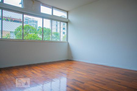 Apartamento para alugar com 102m², 3 quartos e 2 vagasSala