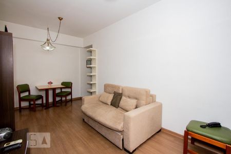 Sala de apartamento para alugar com 1 quarto, 60m² em Botafogo, Rio de Janeiro
