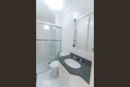 Banheiro de apartamento à venda com 3 quartos, 64m² em Vila Matilde, São Paulo