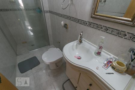 Banheiro de apartamento à venda com 3 quartos, 85m² em Cambuci, São Paulo