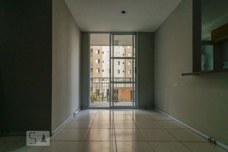 Sala de apartamento para alugar com 2 quartos, 51m² em Vila Cunha Bueno, São Paulo