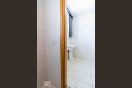 Quarto de Serviço de apartamento à venda com 2 quartos, 75m² em Guará Ii, Brasília