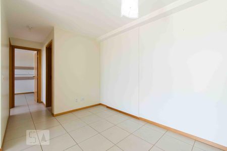 Sala de apartamento à venda com 2 quartos, 75m² em Guará Ii, Brasília