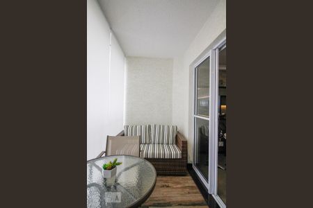 Apartamento à venda com 58m², 1 quarto e 2 vagasVaranda