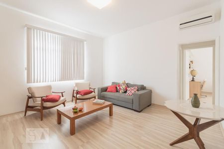 Sala de apartamento para alugar com 2 quartos, 64m² em Botafogo, Rio de Janeiro