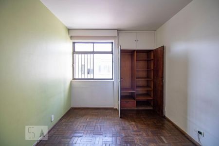 Quarto 01 de apartamento para alugar com 3 quartos, 110m² em São Pedro, Belo Horizonte