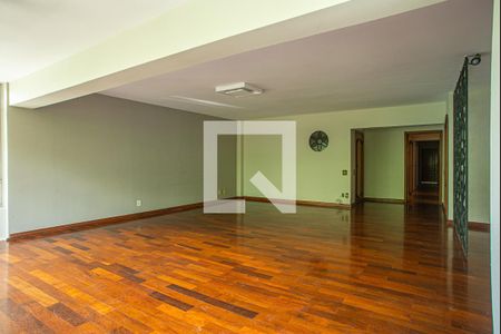 Apartamento para alugar com 260m², 4 quartos e 2 vagasSala